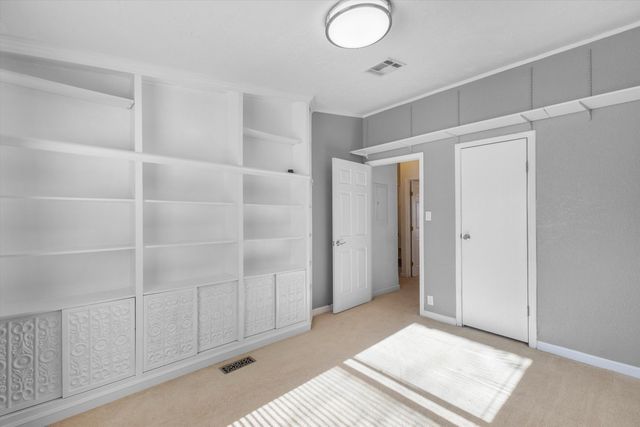 187 Barton Road, Edgewood, NM 87015