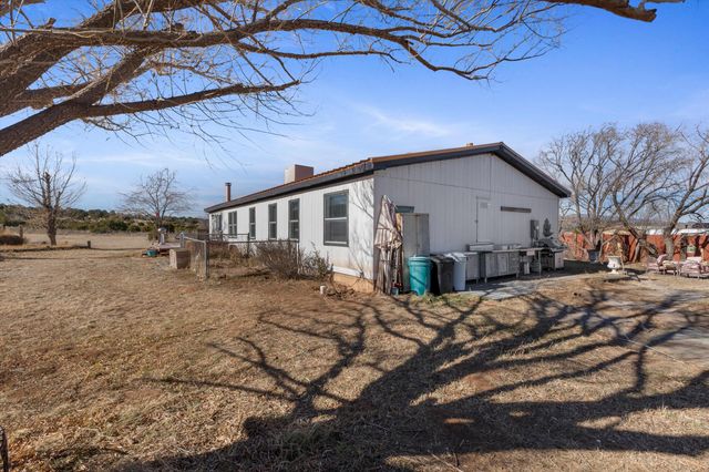 187 Barton Road, Edgewood, NM 87015