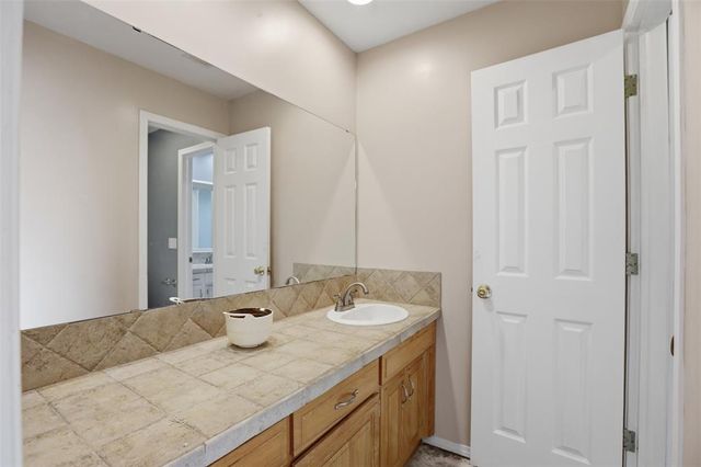 1706 Constitution Avenue, Enid, OK 73703