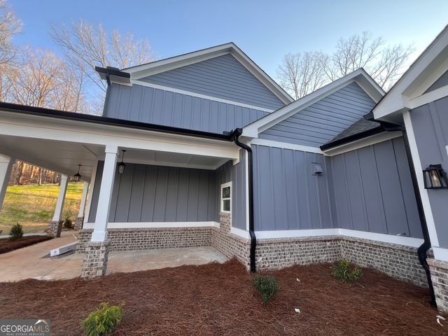 329 Twisting Ridge Trail, Demorest, GA 30535