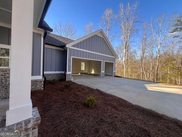 329 Twisting Ridge Trail, Demorest, GA 30535