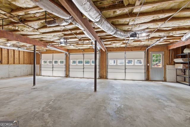 24 Walnut Lane NE, Cartersville, GA 30121