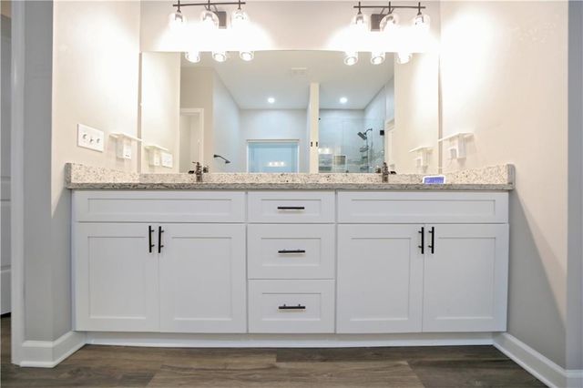 195 Bellevue Loop, Fayetteville, GA 30215