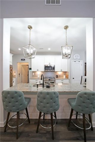 195 Bellevue Loop, Fayetteville, GA 30215