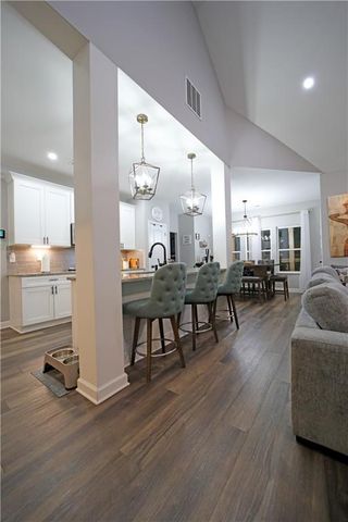 195 Bellevue Loop, Fayetteville, GA 30215
