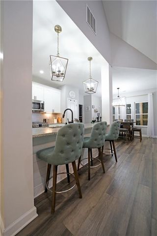 195 Bellevue Loop, Fayetteville, GA 30215