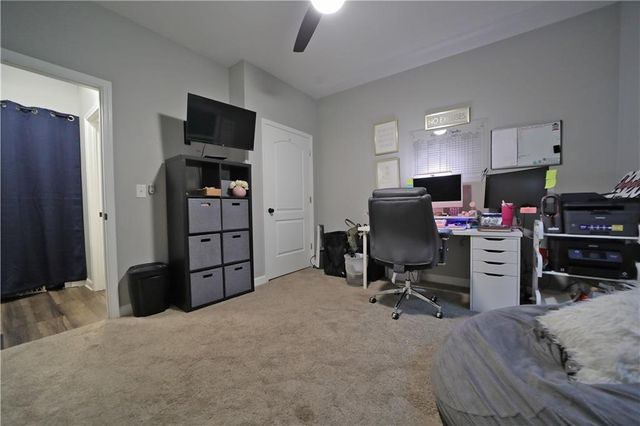 195 Bellevue Loop, Fayetteville, GA 30215