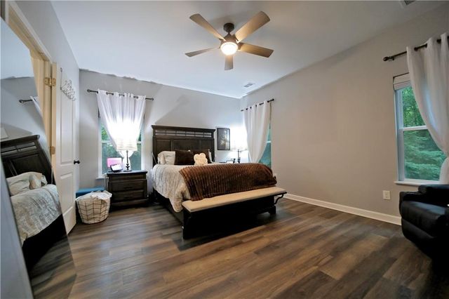195 Bellevue Loop, Fayetteville, GA 30215
