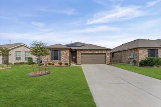 305 Paso Fino Drive, Alvin, TX 77511