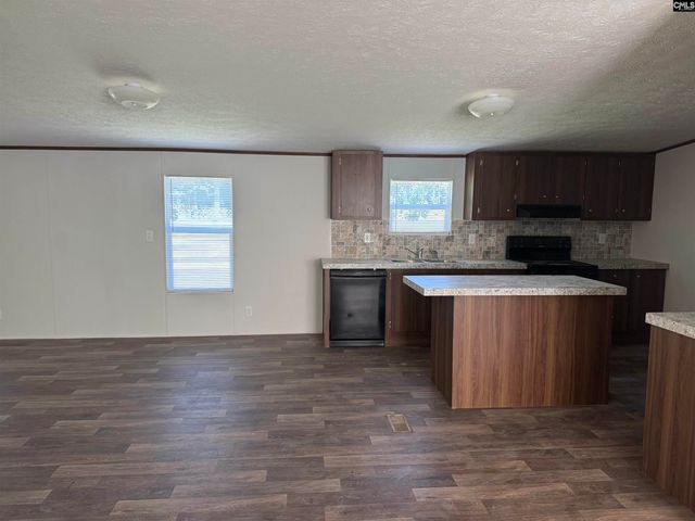 7527 Old Number Six Highway, Santee, SC 29142