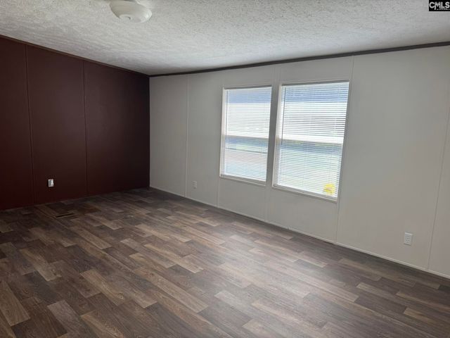 7527 Old Number Six Highway, Santee, SC 29142