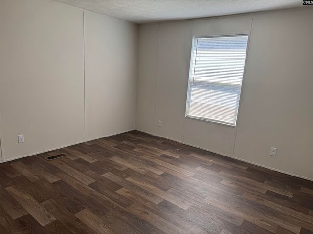 7527 Old Number Six Highway, Santee, SC 29142