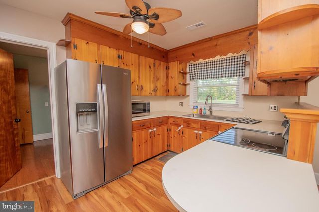 8707 DELMAR RD, Delmar, DE 19940