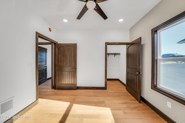 774 VINE DRIVE, Holts Summit, MO 65043