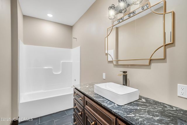 774 VINE DRIVE, Holts Summit, MO 65043