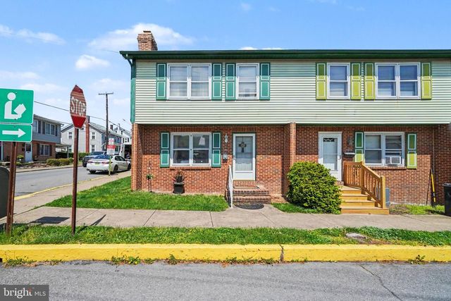 501 CENTER ST, Millersburg, PA 17061