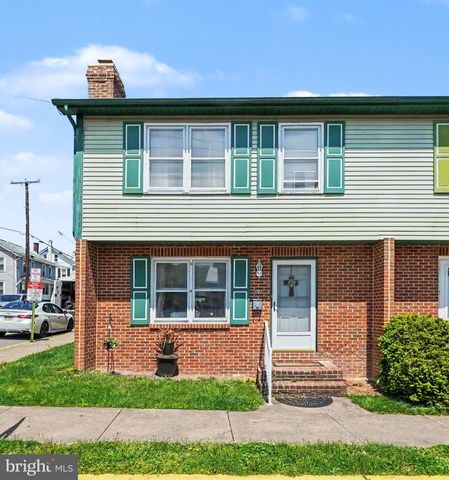 501 CENTER ST, Millersburg, PA 17061