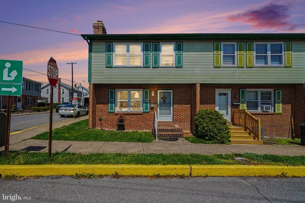 501 CENTER ST, Millersburg, PA 17061