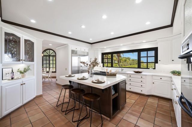 5770 Harwood Road, Los Gatos, CA 95032