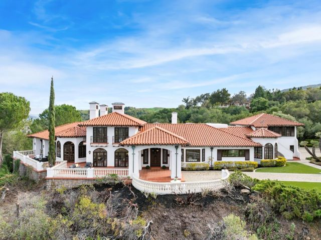 5770 Harwood Road, Los Gatos, CA 95032