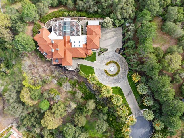 5770 Harwood Road, Los Gatos, CA 95032