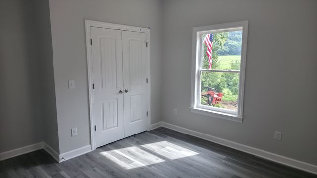 5071 Campbellsville Pike, Culleoka, TN 38451