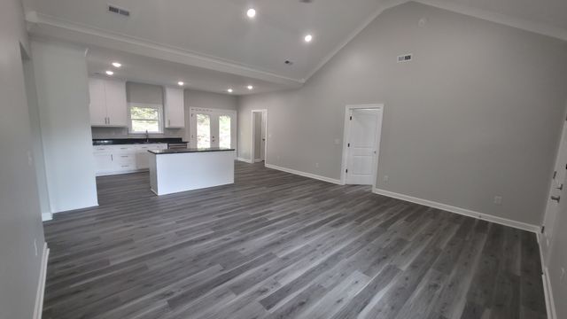 5071 Campbellsville Pike, Culleoka, TN 38451