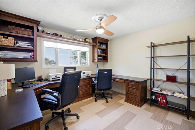1179 Lyndhurst, Riverside, CA 92507