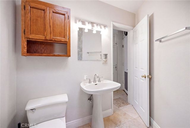1179 Lyndhurst, Riverside, CA 92507