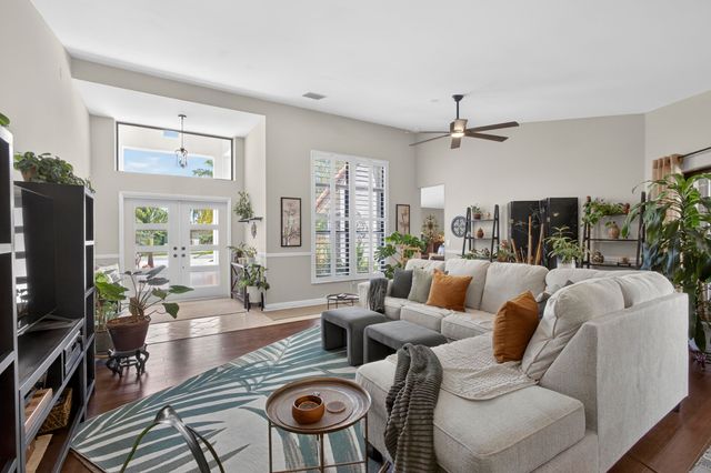 1945 Lynton Circle, Wellington, FL 33414