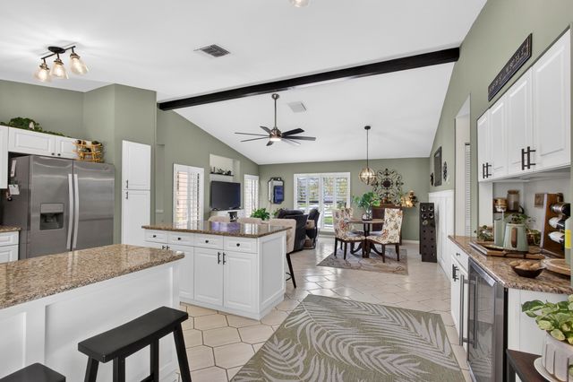 1945 Lynton Circle, Wellington, FL 33414