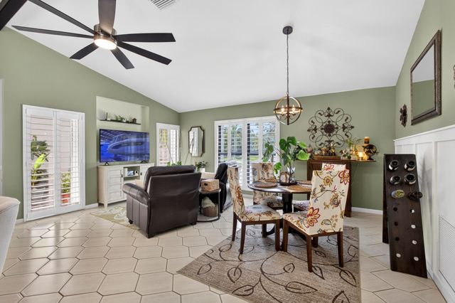 1945 Lynton Circle, Wellington, FL 33414