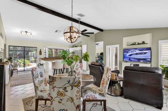 1945 Lynton Circle, Wellington, FL 33414
