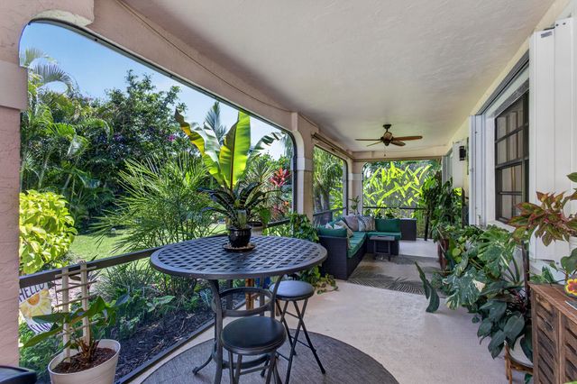 1945 Lynton Circle, Wellington, FL 33414