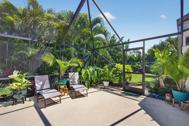 1945 Lynton Circle, Wellington, FL 33414
