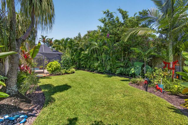 1945 Lynton Circle, Wellington, FL 33414