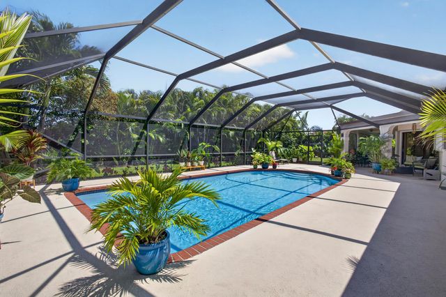 1945 Lynton Circle, Wellington, FL 33414