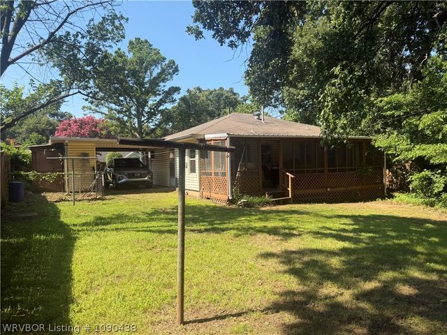 2805 Houston, Fort Smith, AR 72901