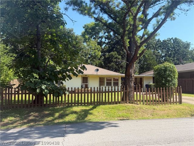 2805 Houston, Fort Smith, AR 72901