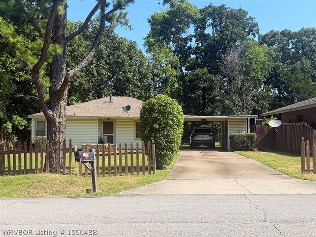 2805 Houston, Fort Smith, AR 72901