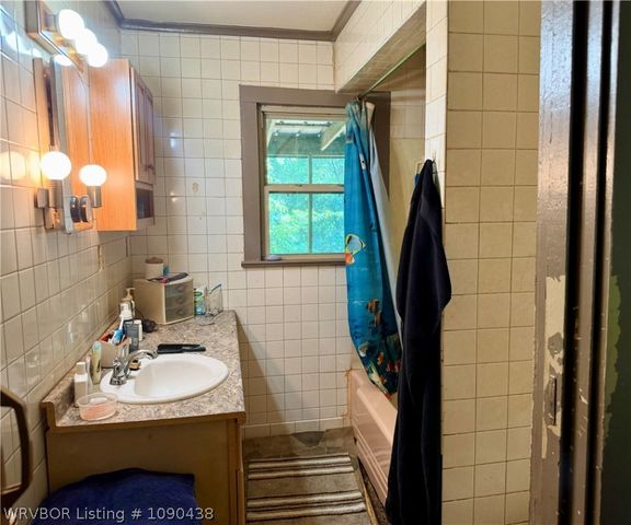 2805 Houston, Fort Smith, AR 72901