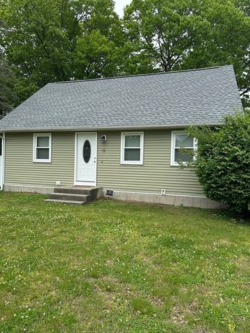 11 Friar Tuck Ln, Oxford, MA 01540