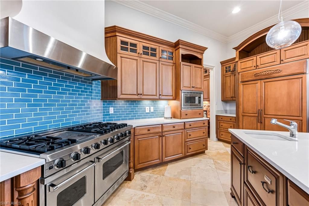 2560 Half Moon WALK, NAPLES, FL 34102 — photo 3