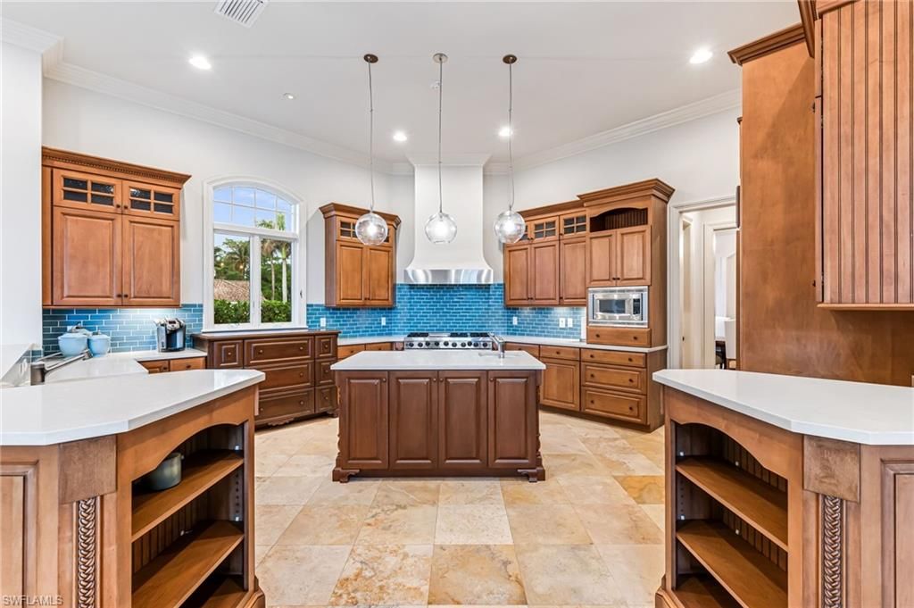 2560 Half Moon WALK, NAPLES, FL 34102 — photo 4
