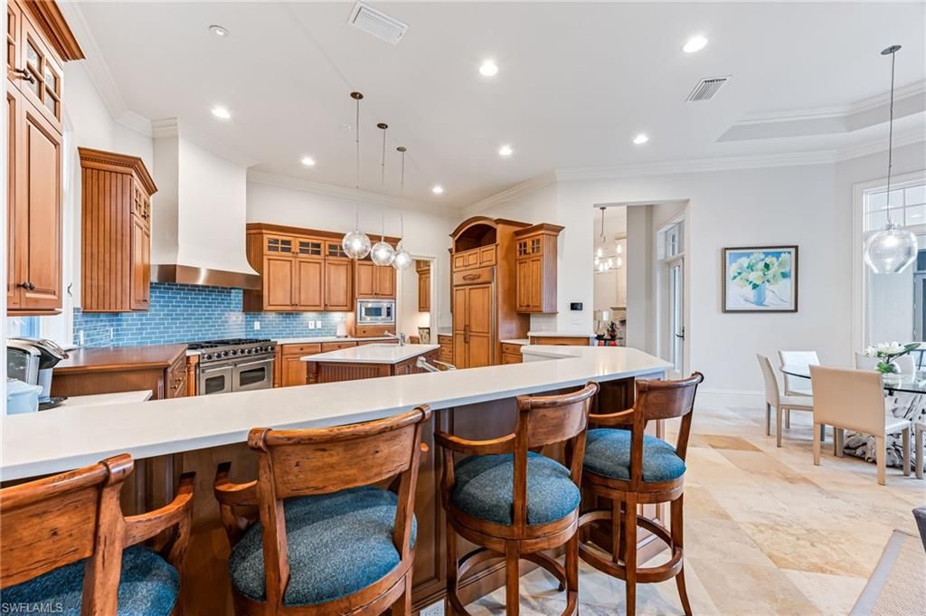 2560 Half Moon WALK, NAPLES, FL 34102 — photo 5