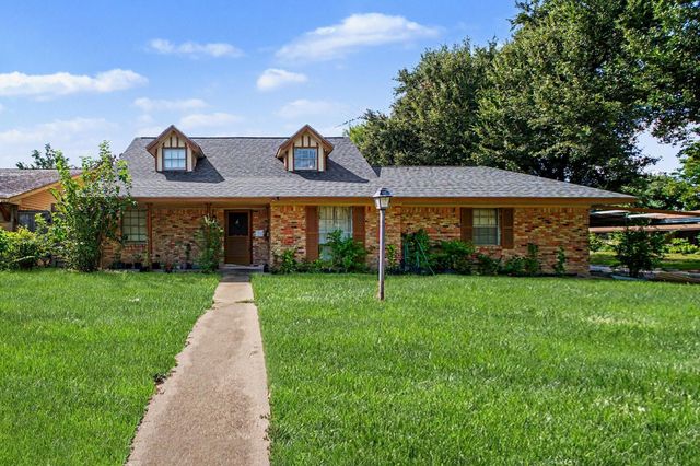 2806 Dewberry Lane, Pasadena, TX 77502