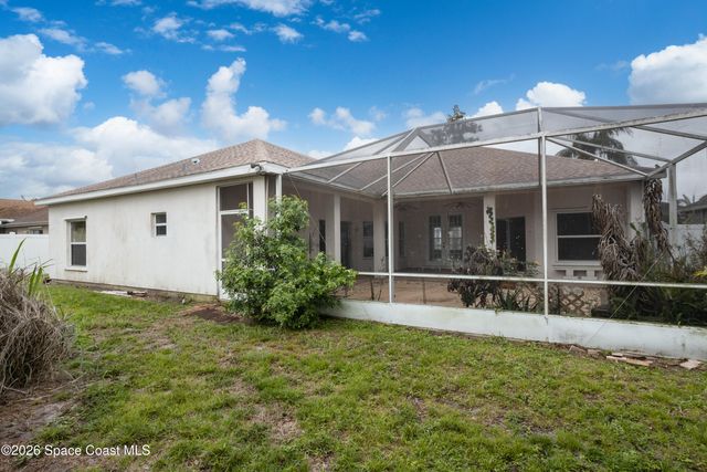 424 Stonehenge Circle, Rockledge, FL 32955