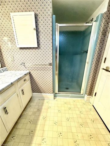 706 Crooked Run Road, Rural Hall, NC 27045