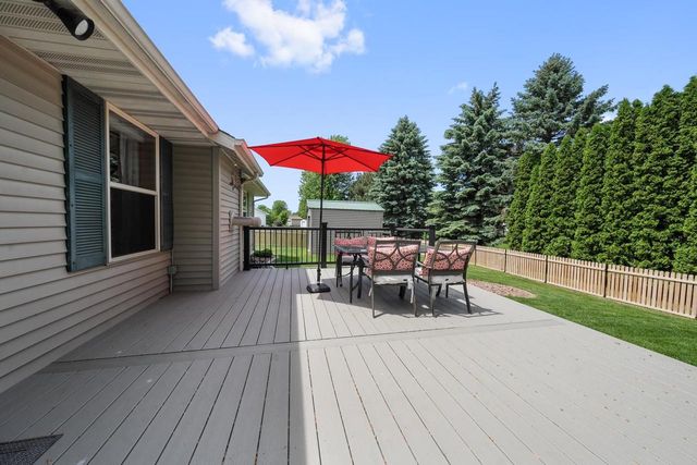 1603 MCRAE PLACE, Green Bay, WI 54311