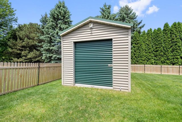 1603 MCRAE PLACE, Green Bay, WI 54311
